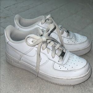 Nike Air Force Kids White Sneakers